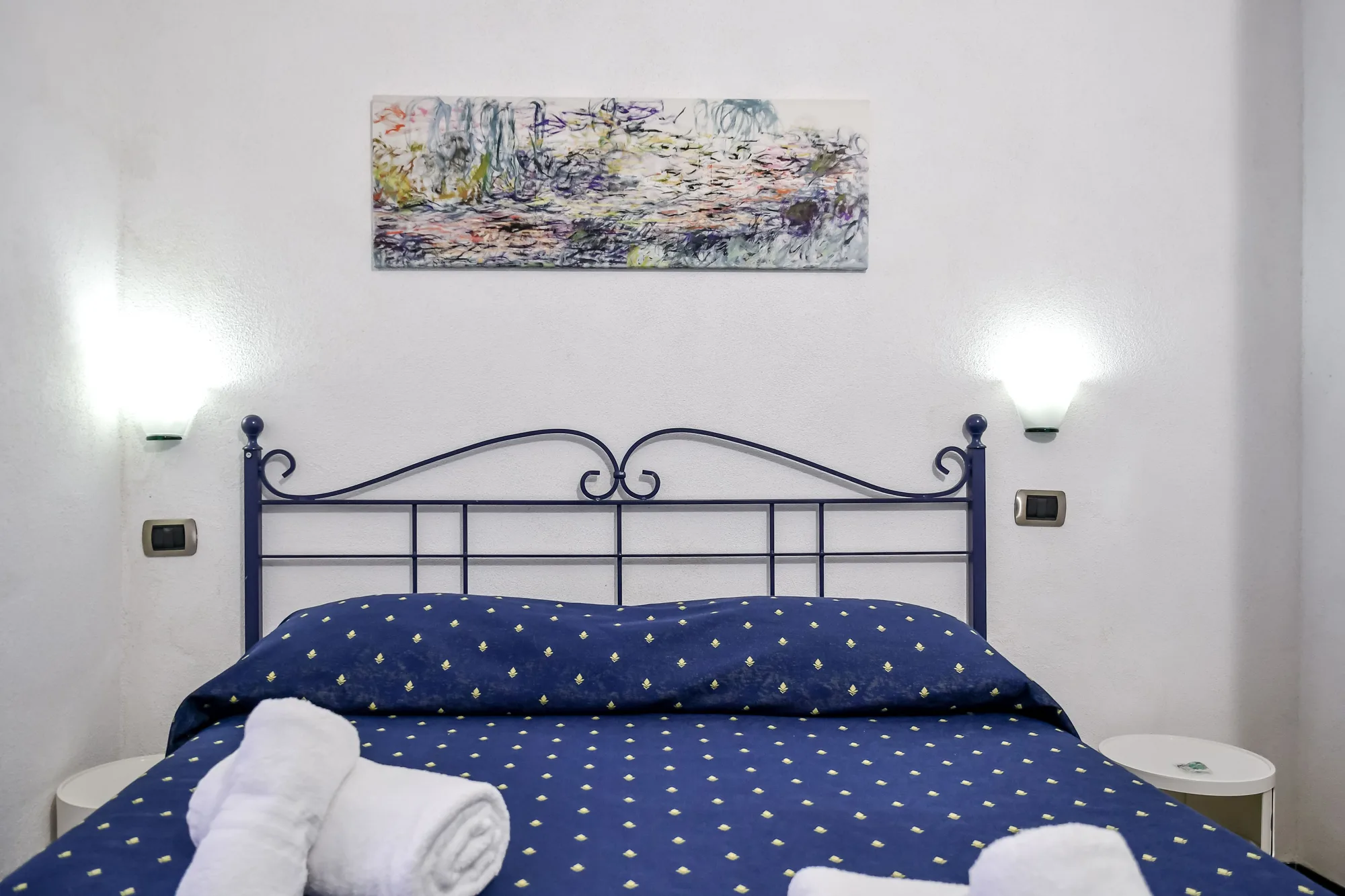 View 3 of Room 6 at Al Carugio in Monterosso